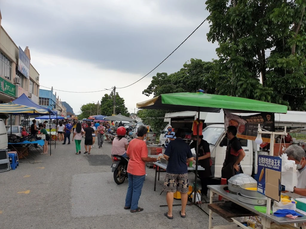 Pasar Malam Bercham - 8 Pasar Malam Ipoh Terbaik (Pasar Malam) Untuk Makanan Jalanan