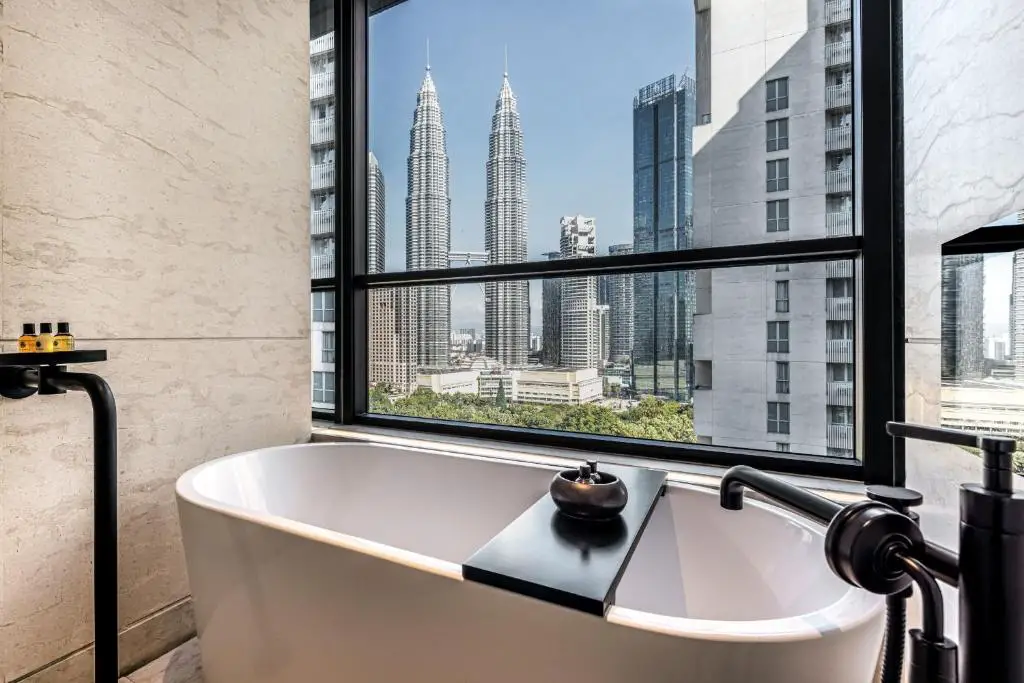 Best Hotels in KL with Bathtub Great view