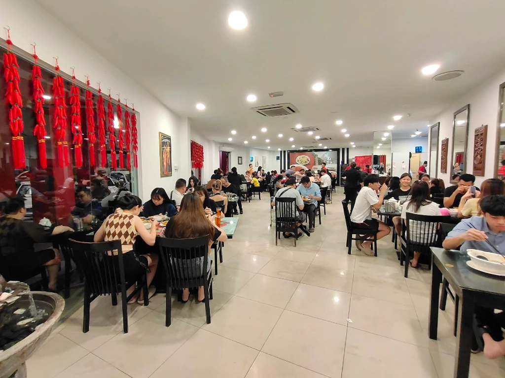 De Hunan Restaurant 5