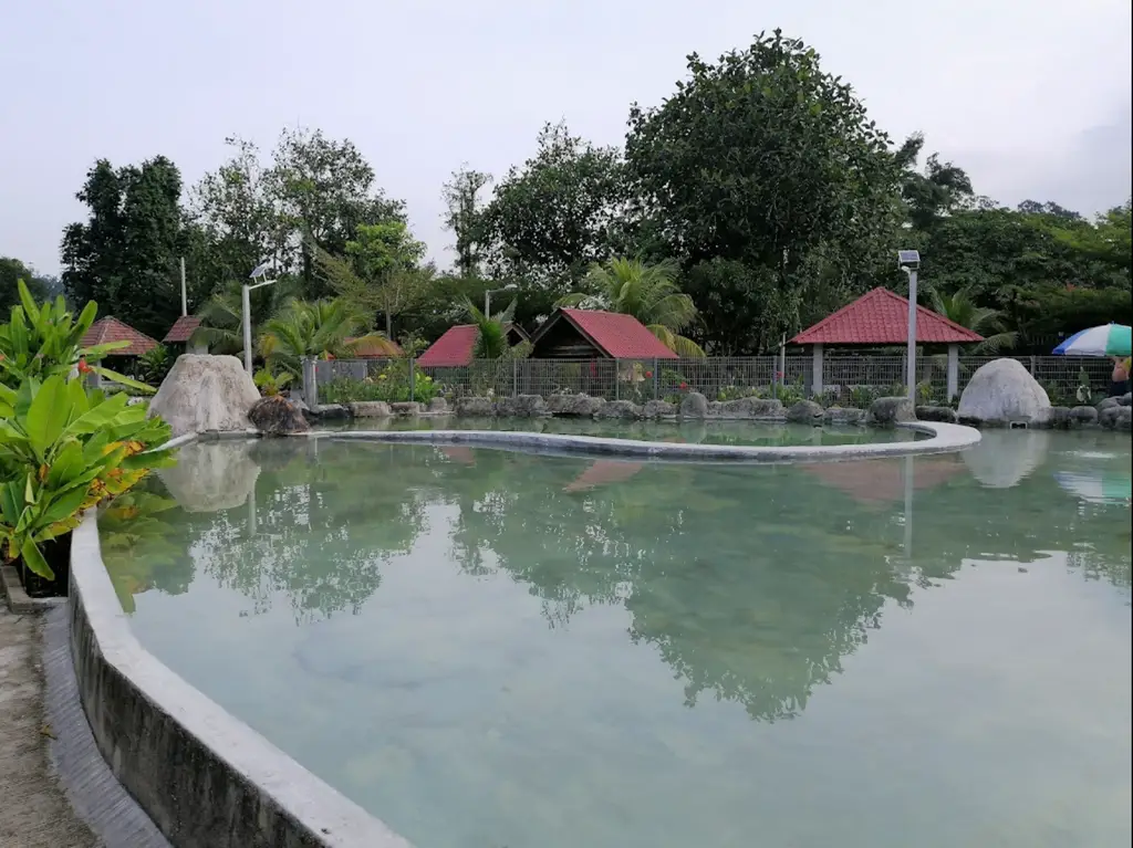 Gambar Kolam Air Panas Hulu Tamu Batang Kali Selangor
