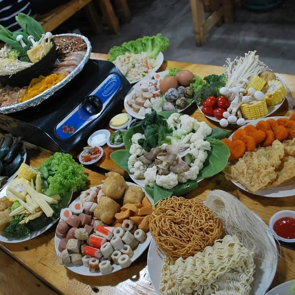 Monster Planet Grill Steamboat