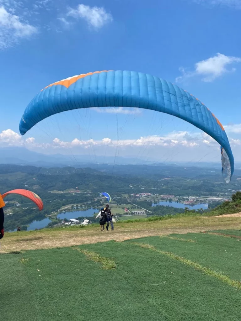 Professional Tandem Paragliding