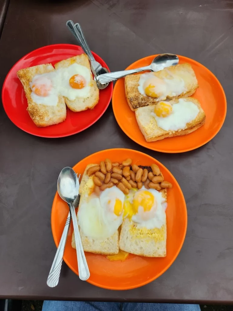 Roti Bakar Arang Fadzil House