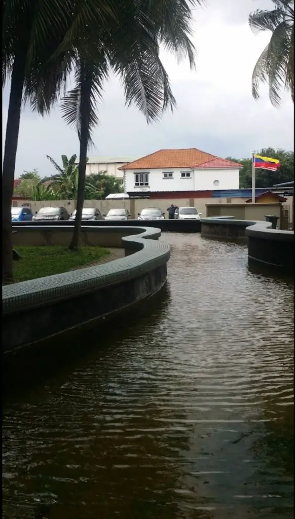 Gambar Kolam Air Panas Setapak Kuala Lumpur