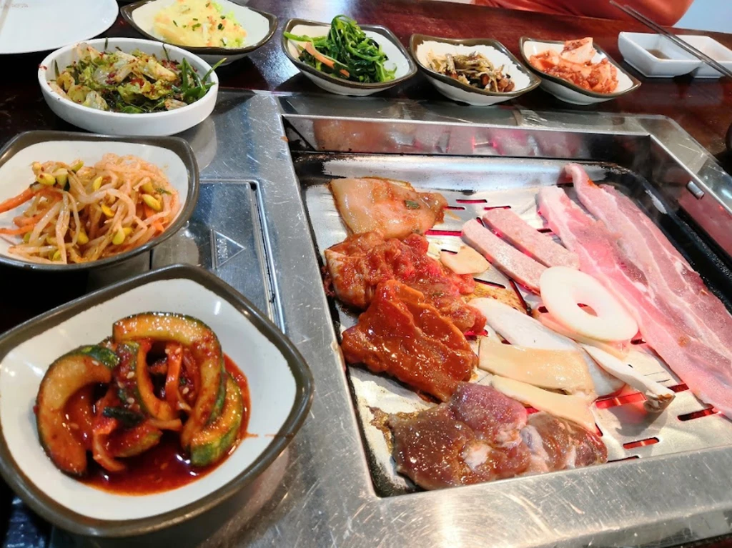 Restoran Keluarga Korea Shik Gaek
