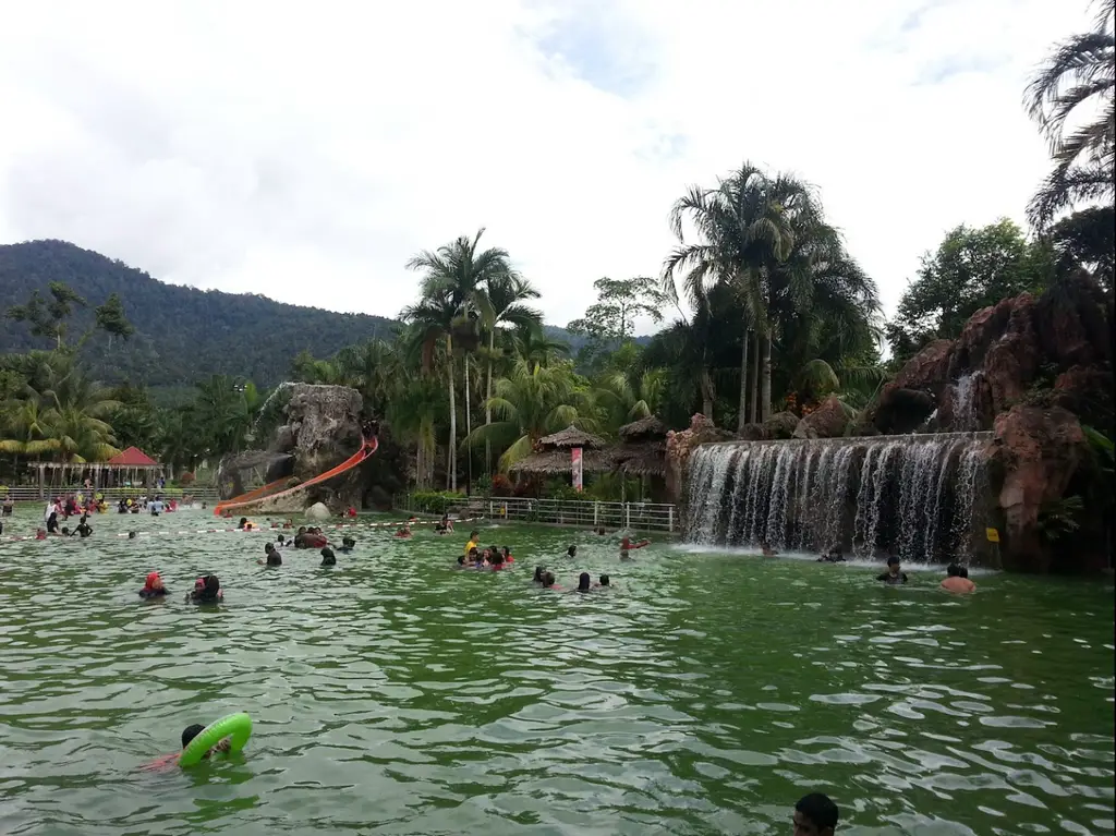 Sungai Klah Hot Spring Park Sungkai Perak Waterpark Image