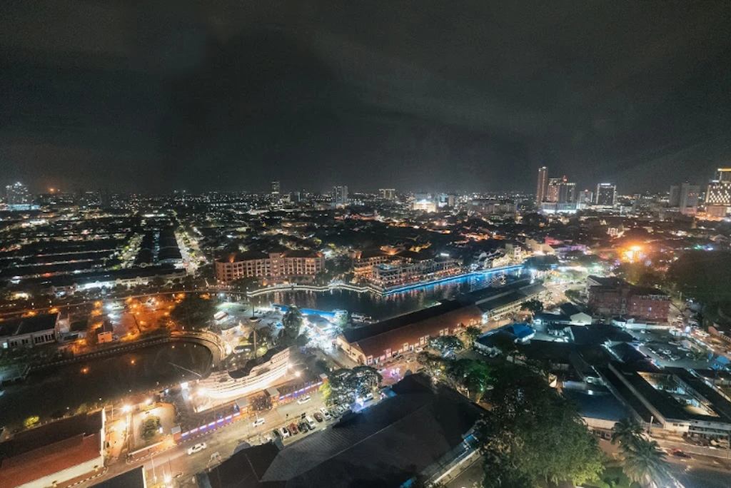 Menara Putar Taming Sari 2