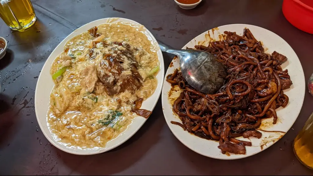 Gambar Restoran Tan Heng