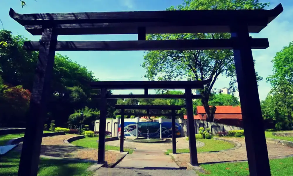 Gerbang Torii