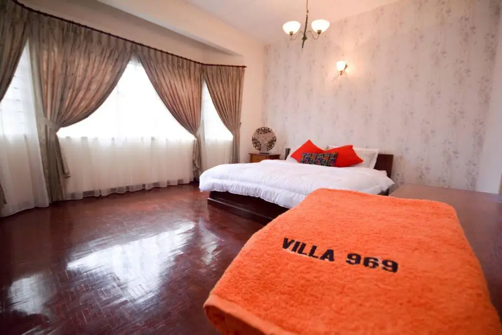 Villa 969 1