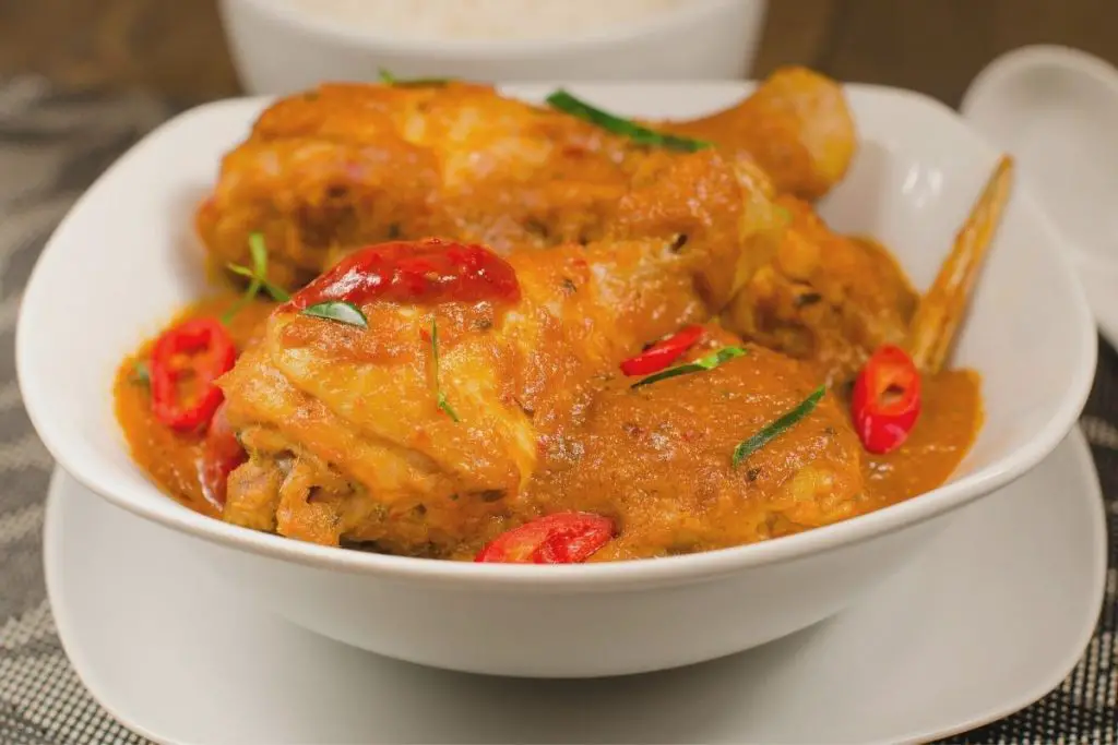 79. Kari Ayam Kapitan (Dry Chicken Curry)