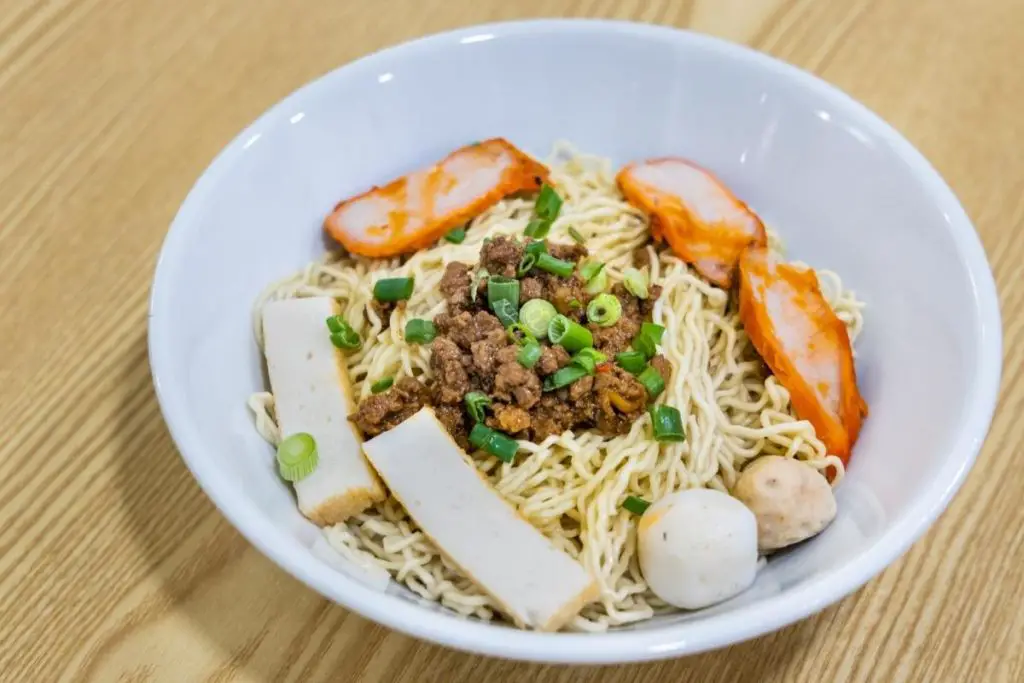 32. Kolo mee/Kolok Mee (Sarawak Dry Noodles)