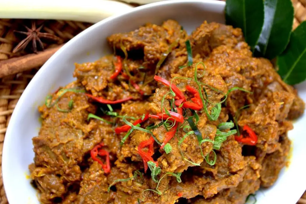 9. Rendang (Ayam, Daging Lembu, Lamb)