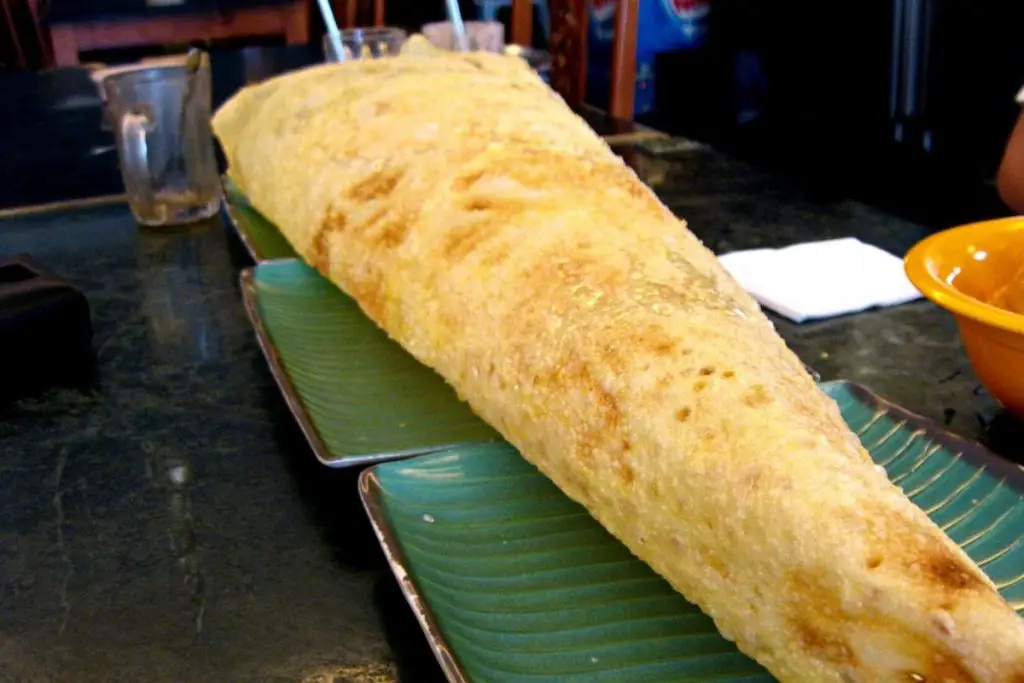 48. Roti Tisu/Roti Helicopter (Tissue Flatbread)