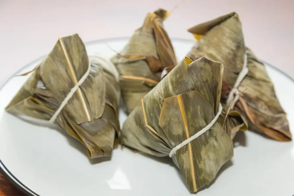 37. Hokkien Bak Chang/ Zongzi (Chinese Glutinous Rice Meat Dumpling)